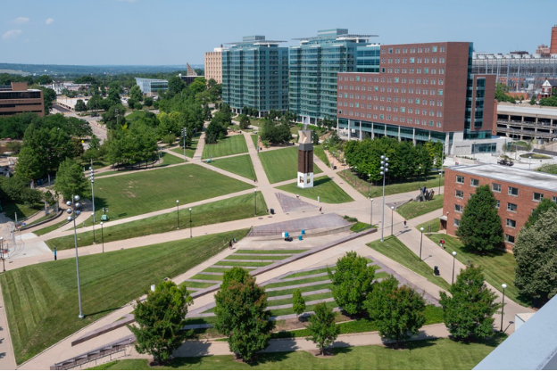 The University of Cincinnati với bề dày hơn 200 năm hoạt động